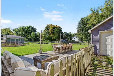 528 S Franklin St, Whitewater, WI 53190 - Photo 3