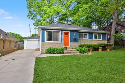 343 N 115th St, Wauwatosa, WI 53226 - Photo 3