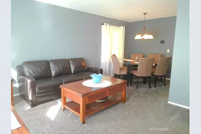 2116  Harris Highland Dr, Waukesha, WI 53188 - Photo 5
