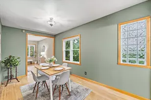 12418 W Meadow Ln, New Berlin, WI 53151 - Photo 7