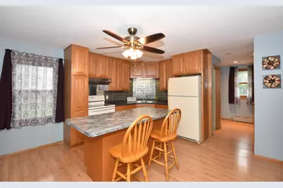 622  Main St, Brownsville, WI 53006 - Photo 9