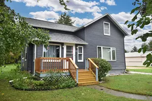 622 Main St, Brownsville, WI 53006 - Photo 3