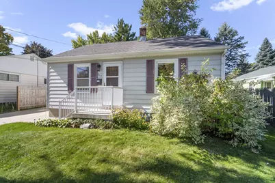 517  Cedar St, Hartford, WI 53027 - Photo 1