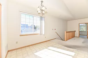 2211 N University Dr, Waukesha, WI 53188 - Photo 7