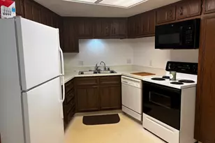 333 N Lake Rd, Oconomowoc, WI 53066 - Photo 13