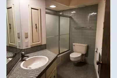 333 N Lake Rd #201, Oconomowoc, WI 53066 - Photo 19