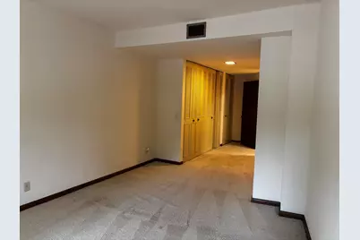 333 N Lake Rd #201, Oconomowoc, WI 53066 - Photo 17