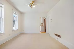 1021 E Pearson St, Milwaukee, WI 53202 - Photo 19