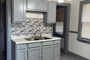 2541 N 38th St, Milwaukee, WI 53210 - Photo 1