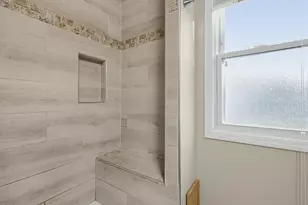 5425 W Lincoln Creek Dr, Milwaukee, WI 53218 - Photo 15
