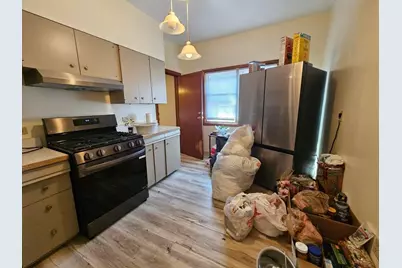 2225  Geneva St, Racine, WI 53402 - Photo 5