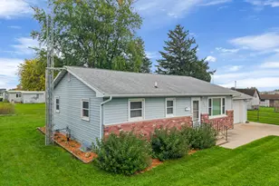 823 East St, Caledonia, MN 55921 - Photo 19