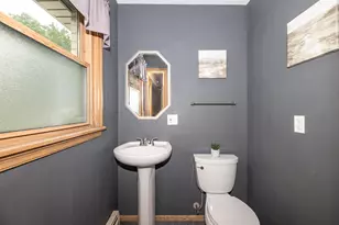 3303 S 123rd St, West Allis, WI 53227 - Photo 23