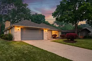 3303 S 123rd St, West Allis, WI 53227 - Photo 1