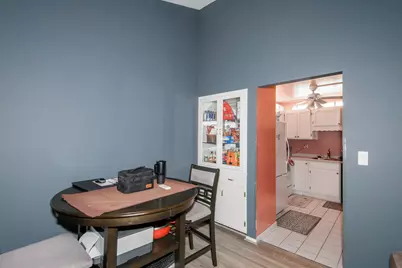 2130 W Good Hope Rd #12, Glendale, WI 53209 - Photo 9