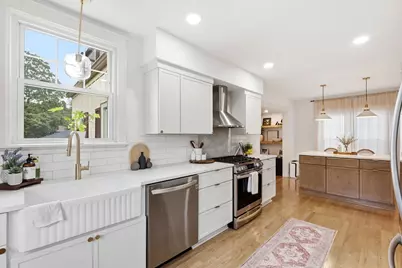 4535 S Griffin Ave, Milwaukee, WI 53207 - Photo 9