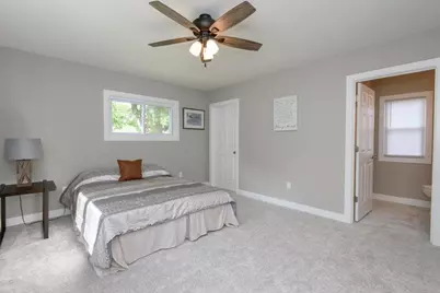 12744 W Fairmount Ave, Butler, WI 53007 - Photo 11