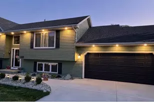 2117 Newberry Ln, Racine, WI 53402 - Photo 25