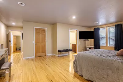 1317  Farnam St, La Crosse, WI 54601 - Photo 19
