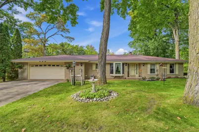 611  River Dr, Mayville, WI 53050 - Photo 1