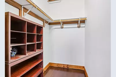 1818 N Water St #306, Milwaukee, WI 53202 - Photo 11