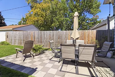 4365 S Quincy Ave, Milwaukee, WI 53207 - Photo 27