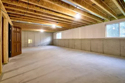 1791  Edgewood Rd #11, Kewaskum, WI 53040 - Photo 15