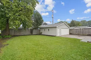 1904 87th St, Kenosha, WI 53143 - Photo 23