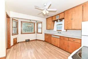 3852 S 5th St, Milwaukee, WI 53207 - Photo 5