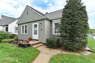 3852 S 5th St, Milwaukee, WI 53207 - Photo 3