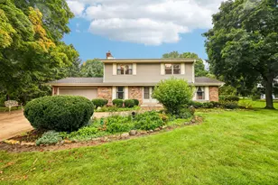 21875 Clearfield Rd, Brookfield, WI 53045 - Photo 23