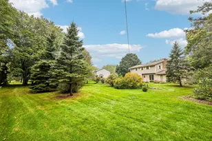 21875 Clearfield Rd, Brookfield, WI 53045 - Photo 19
