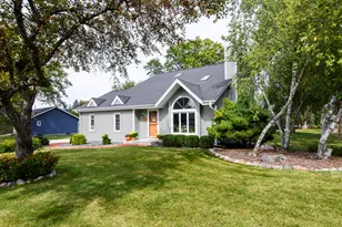 W235N7102 Prairie Ln, Sussex, WI 53089 - Photo 1