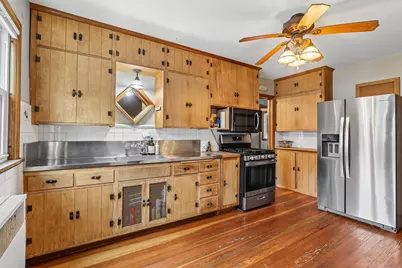 510 E Main St, Racine, WI 53185 - Photo 7