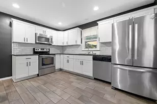 1408 Meadowlane Ave, Racine, WI 53406 - Photo 7