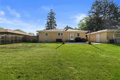1408  Meadowlane Ave, Racine, WI 53406 - Photo 25