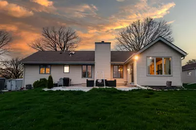 9541 W Ruby Ave, Wauwatosa, WI 53225 - Photo 29