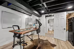 6710 W Wisconsin Ave, Wauwatosa, WI 53213 - Photo 27