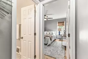 112 E Henry Clay St, Whitefish Bay, WI 53217 - Photo 11