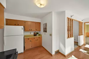 11029 W Courtland Ave, Wauwatosa, WI 53225 - Photo 13