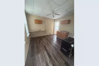 1801 W Meinecke Ave, Milwaukee, WI 53206 - Photo 11