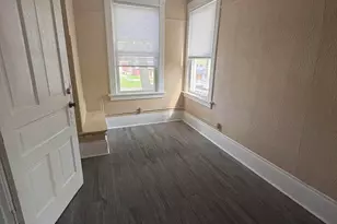 1801 W Meinecke Ave, Milwaukee, WI 53206 - Photo 13