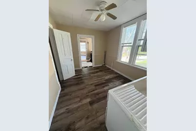 1801 W Meinecke Ave, Milwaukee, WI 53206 - Photo 31
