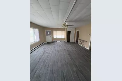 1801 W Meinecke Ave, Milwaukee, WI 53206 - Photo 19