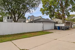 1536 Wood St, La Crosse, WI 54603 - Photo 33