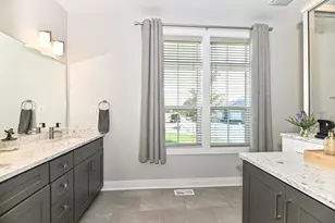 405 Falcon Ridge Dr, Burlington, WI 53105 - Photo 25