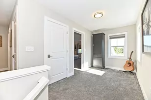 405 Falcon Ridge Dr, Burlington, WI 53105 - Photo 33