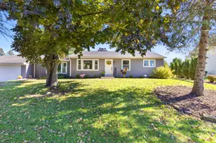 452 Riverview Dr, Grafton, WI 53024 - Photo 27