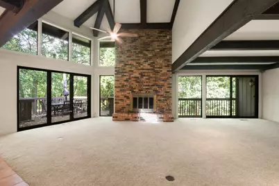 840  Woodland Ct #EE-1, Fontana, WI 53125 - Photo 7
