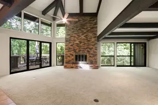 840 Woodland Ct, Fontana, WI 53125 - Photo 7